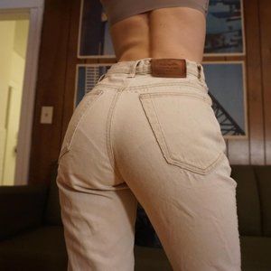High-Waisted Vintage Off-White Calvin Klein Jeans